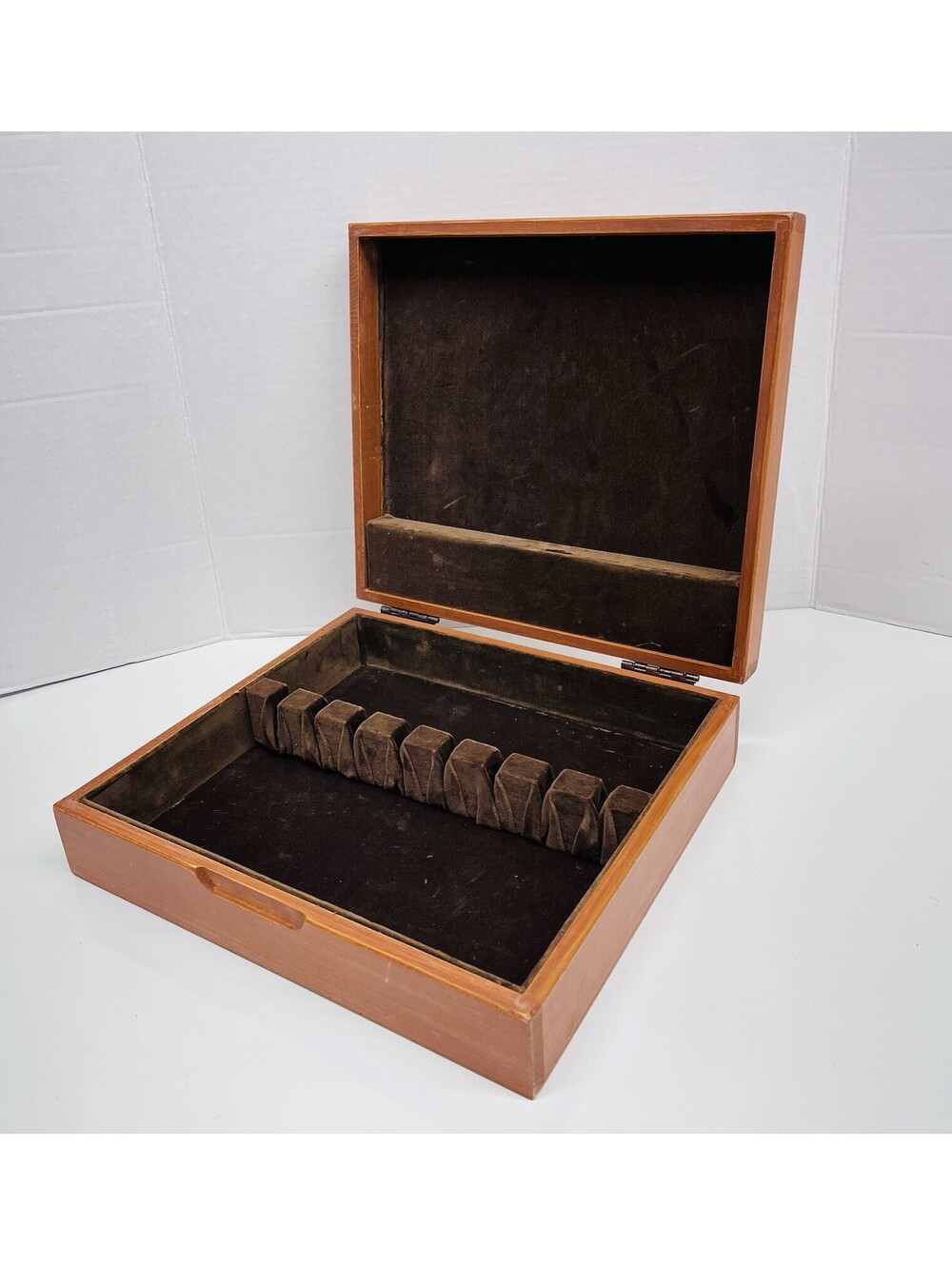 Vintage 8 Slot Silverware Flatware Storage  Wooden Box Chest 14x10”